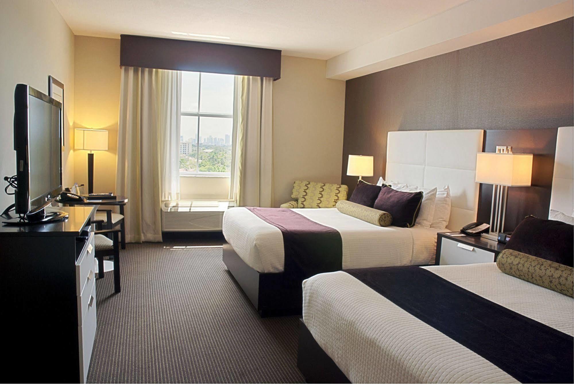 Best Western Plus Miami Intl Airport Hotel & Suites Coral Gables Bagian luar foto